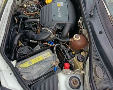 Білий Рено Кєнгу Експресс, об'ємом двигуна 1.9 л та пробігом 250 тис. км за 2500 $, фото 2 на Automoto.ua