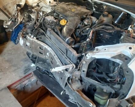 Белый Рено Кенгу Экспресс, объемом двигателя 0 л и пробегом 300 тыс. км за 1200 $, фото 14 на Automoto.ua