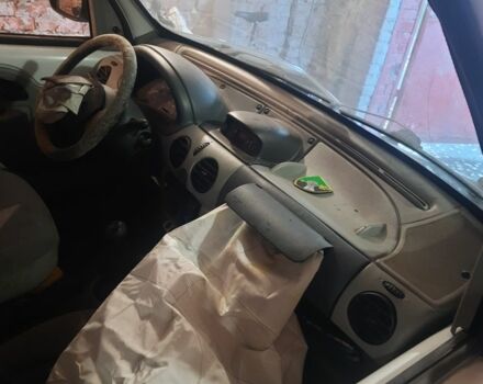 Белый Рено Кенгу Экспресс, объемом двигателя 0 л и пробегом 300 тыс. км за 1200 $, фото 6 на Automoto.ua