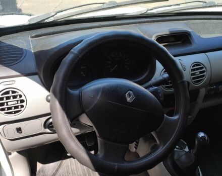 Рено Кєнгу Експресс 2007 у Києві на Automoto.ua Білий Рено Кєнгу Експресс, об'ємом двигуна 1.5 л та пробігом 240 тис. км за 3500 $, фото 16 на Automoto.ua