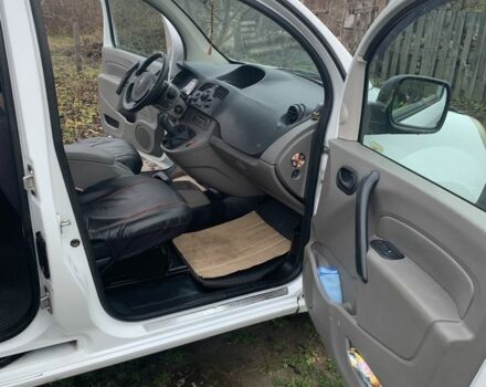 Белый Рено Кенгу Экспресс, объемом двигателя 1.5 л и пробегом 270 тыс. км за 4900 $, фото 5 на Automoto.ua