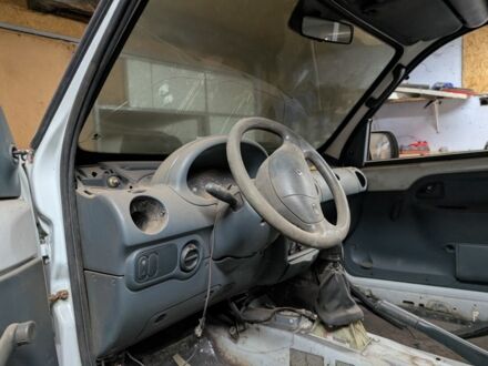 Белый Рено Кенгу Экспресс, объемом двигателя 2 л и пробегом 200 тыс. км за 800 $, фото 1 на Automoto.ua