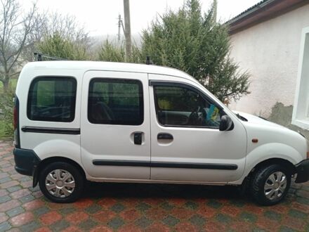 Белый Рено Кенгу Экспресс, объемом двигателя 1.9 л и пробегом 230 тыс. км за 3600 $, фото 1 на Automoto.ua