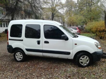 Белый Рено Кенгу Экспресс, объемом двигателя 1.5 л и пробегом 300 тыс. км за 2000 $, фото 1 на Automoto.ua