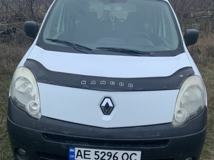 Белый Рено Кенгу Экспресс, объемом двигателя 1.5 л и пробегом 270 тыс. км за 4900 $, фото 1 на Automoto.ua