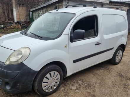 Белый Рено Кенгу Экспресс, объемом двигателя 1.5 л и пробегом 380 тыс. км за 5300 $, фото 1 на Automoto.ua