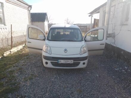 Білий Рено Кєнгу Експресс, об'ємом двигуна 1.5 л та пробігом 200 тис. км за 5700 $, фото 1 на Automoto.ua