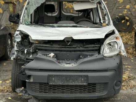 Рено Кєнгу Експресс 2015 у Дніпро (Дніпропетровську) на Automoto.ua Білий Рено Кєнгу Експресс, об'ємом двигуна 1.46 л та пробігом 196 тис. км за 2800 $, фото 1 на Automoto.ua