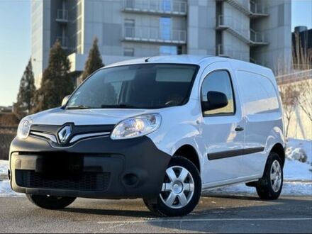 Белый Рено Кенгу Экспресс, объемом двигателя 1.5 л и пробегом 220 тыс. км за 8200 $, фото 1 на Automoto.ua