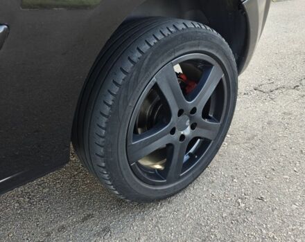 Черный Рено Кенгу Экспресс, объемом двигателя 1.5 л и пробегом 255 тыс. км за 9950 $, фото 5 на Automoto.ua