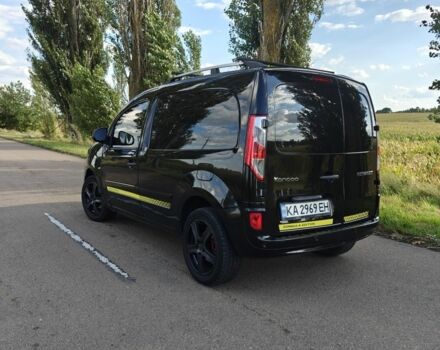 Черный Рено Кенгу Экспресс, объемом двигателя 1.5 л и пробегом 255 тыс. км за 9950 $, фото 2 на Automoto.ua