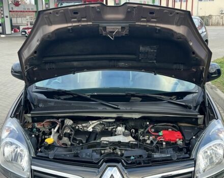 Коричневый Рено Кенгу Экспресс, объемом двигателя 1.5 л и пробегом 154 тыс. км за 13499 $, фото 19 на Automoto.ua