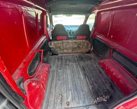 Красный Рено Кенгу Экспресс, объемом двигателя 1.4 л и пробегом 250 тыс. км за 1350 $, фото 8 на Automoto.ua