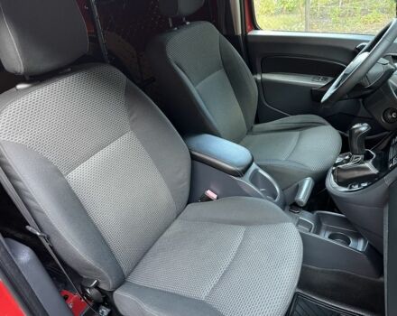 Рено Кенгу Экспресс 2013 в Хороле на Automoto.ua Красный Рено Кенгу Экспресс, объемом двигателя 1.5 л и пробегом 280 тыс. км за 7200 $, фото 19 на Automoto.ua