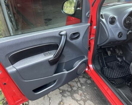 Рено Кенгу Экспресс 2013 в Хороле на Automoto.ua Красный Рено Кенгу Экспресс, объемом двигателя 1.5 л и пробегом 280 тыс. км за 7200 $, фото 20 на Automoto.ua