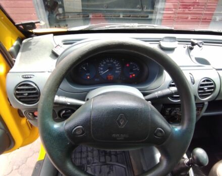 Желтый Рено Кенгу Экспресс, объемом двигателя 1.9 л и пробегом 180 тыс. км за 2200 $, фото 6 на Automoto.ua