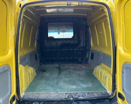 Желтый Рено Кенгу Экспресс, объемом двигателя 1.5 л и пробегом 300 тыс. км за 2500 $, фото 6 на Automoto.ua