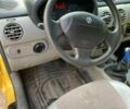 Желтый Рено Кенгу Экспресс, объемом двигателя 1.5 л и пробегом 195 тыс. км за 3000 $, фото 13 на Automoto.ua