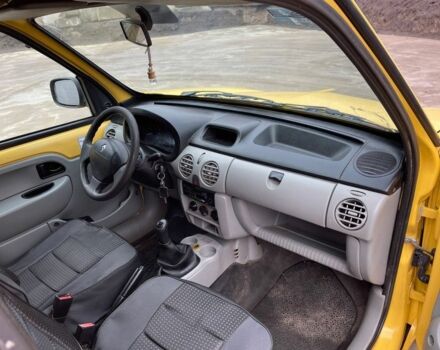 Желтый Рено Кенгу Экспресс, объемом двигателя 1.5 л и пробегом 185 тыс. км за 2350 $, фото 7 на Automoto.ua