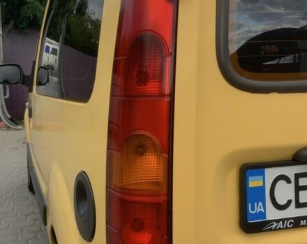 Желтый Рено Кенгу Экспресс, объемом двигателя 1.5 л и пробегом 265 тыс. км за 4000 $, фото 4 на Automoto.ua