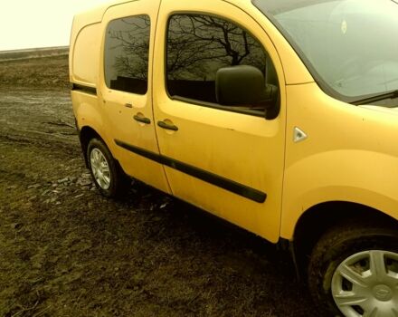 Желтый Рено Кенгу Экспресс, объемом двигателя 1.5 л и пробегом 329 тыс. км за 3499 $, фото 1 на Automoto.ua