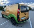 Желтый Рено Кенгу Экспресс, объемом двигателя 1.5 л и пробегом 40 тыс. км за 7999 $, фото 2 на Automoto.ua