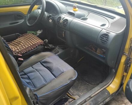 Рено Кенгу Экспресс 1998 в Житомире на Automoto.ua Желтый Рено Кенгу Экспресс, объемом двигателя 1.4 л и пробегом 233 тыс. км за 2193 $, фото 7 на Automoto.ua