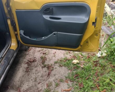 Рено Кенгу Экспресс 1998 в Житомире на Automoto.ua Желтый Рено Кенгу Экспресс, объемом двигателя 1.4 л и пробегом 233 тыс. км за 2193 $, фото 6 на Automoto.ua