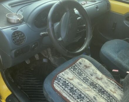 Жовтий Рено Кєнгу Експресс, об'ємом двигуна 1.9 л та пробігом 3 тис. км за 1500 $, фото 5 на Automoto.ua