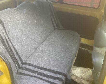 Жовтий Рено Кєнгу Експресс, об'ємом двигуна 1.9 л та пробігом 3 тис. км за 1500 $, фото 7 на Automoto.ua