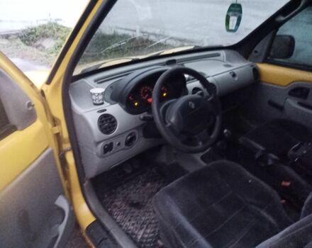 Желтый Рено Кенгу Экспресс, объемом двигателя 1.9 л и пробегом 200 тыс. км за 2200 $, фото 6 на Automoto.ua