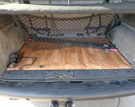 Желтый Рено Кенгу Экспресс, объемом двигателя 1.9 л и пробегом 3 тыс. км за 3700 $, фото 10 на Automoto.ua