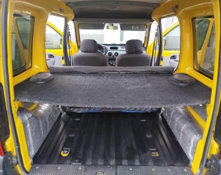 Желтый Рено Кенгу Экспресс, объемом двигателя 1.5 л и пробегом 260 тыс. км за 3600 $, фото 6 на Automoto.ua