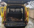 Желтый Рено Кенгу Экспресс, объемом двигателя 1.5 л и пробегом 400 тыс. км за 2000 $, фото 7 на Automoto.ua