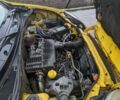 Желтый Рено Кенгу Экспресс, объемом двигателя 1.5 л и пробегом 400 тыс. км за 2000 $, фото 3 на Automoto.ua