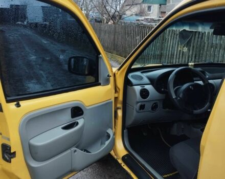 Жовтий Рено Кєнгу Експресс, об'ємом двигуна 1.5 л та пробігом 300 тис. км за 2700 $, фото 2 на Automoto.ua