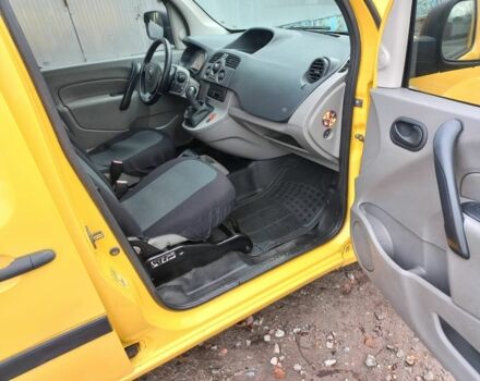 Желтый Рено Кенгу Экспресс, объемом двигателя 1.5 л и пробегом 260 тыс. км за 3700 $, фото 8 на Automoto.ua