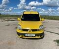 Желтый Рено Кенгу Экспресс, объемом двигателя 1.5 л и пробегом 211 тыс. км за 4793 $, фото 1 на Automoto.ua