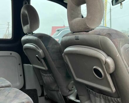 Желтый Рено Кенгу Экспресс, объемом двигателя 1.5 л и пробегом 175 тыс. км за 4999 $, фото 15 на Automoto.ua