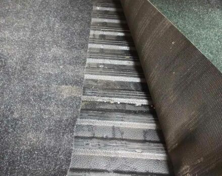 Желтый Рено Кенгу Экспресс, объемом двигателя 1.5 л и пробегом 260 тыс. км за 3700 $, фото 4 на Automoto.ua