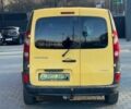 Желтый Рено Кенгу Экспресс, объемом двигателя 1.5 л и пробегом 254 тыс. км за 5400 $, фото 4 на Automoto.ua