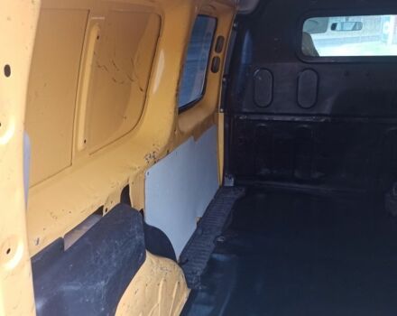 Желтый Рено Кенгу Экспресс, объемом двигателя 0 л и пробегом 120 тыс. км за 4550 $, фото 6 на Automoto.ua