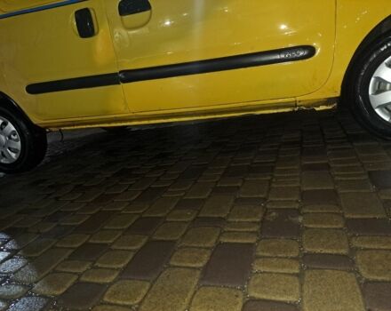 Жовтий Рено Кєнгу Експресс, об'ємом двигуна 1.9 л та пробігом 222 тис. км за 1100 $, фото 4 на Automoto.ua