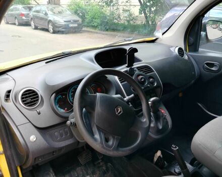 Желтый Рено Кенгу Экспресс, объемом двигателя 0 л и пробегом 20 тыс. км за 9300 $, фото 6 на Automoto.ua