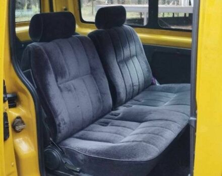 Жовтий Рено Кєнгу Експресс, об'ємом двигуна 1.9 л та пробігом 230 тис. км за 2100 $, фото 6 на Automoto.ua