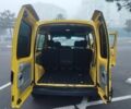Жовтий Рено Кєнгу Експресс, об'ємом двигуна 1.5 л та пробігом 303 тис. км за 3800 $, фото 8 на Automoto.ua