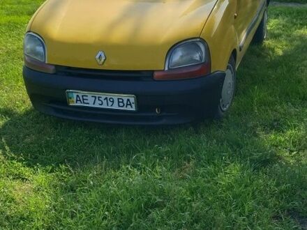 Желтый Рено Кенгу Экспресс, объемом двигателя 1.9 л и пробегом 300 тыс. км за 2100 $, фото 1 на Automoto.ua