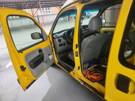 Рено Кенгу Экспресс 2003 в Белой Церкве на Automoto.ua Желтый Рено Кенгу Экспресс, объемом двигателя 1.5 л и пробегом 250 тыс. км за 1941 $, фото 1 на Automoto.ua