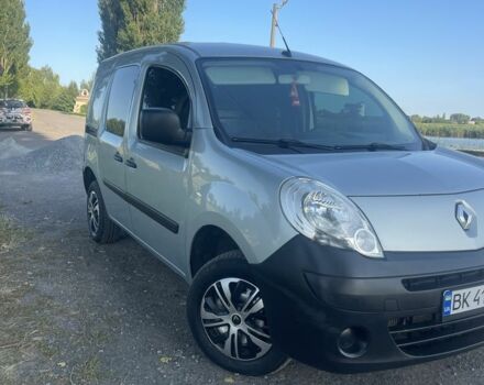 Серый Рено Кенгу Экспресс, объемом двигателя 1.5 л и пробегом 350 тыс. км за 5650 $, фото 2 на Automoto.ua