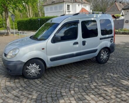 Серый Рено Кенгу Экспресс, объемом двигателя 1.4 л и пробегом 277 тыс. км за 4309 $, фото 1 на Automoto.ua